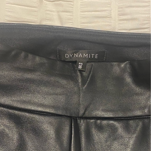 DYNAMITE FAUX LEATHER LEGGINGS - Picture 5 of 5